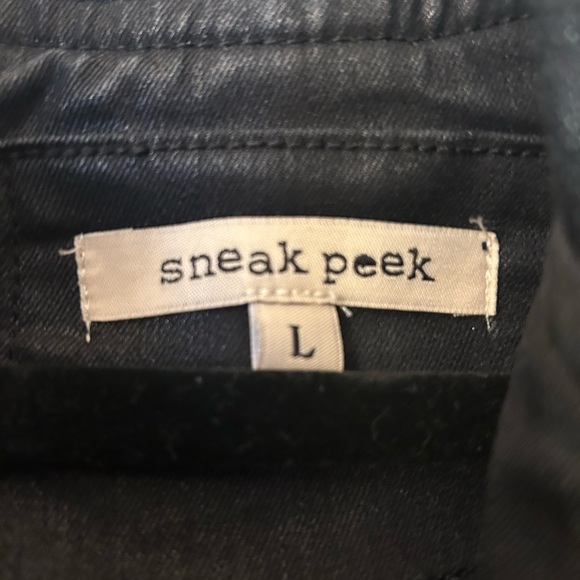 Unique find 💎Large hooded jacket with fleece sleeves and black denim vest. - Picture 5 of 5